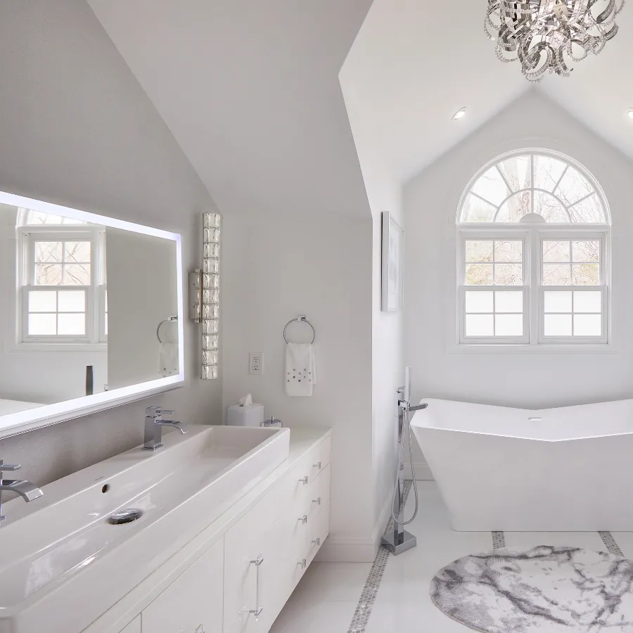 Bathroom accent wall decorated with Illumina by Phyllis Harbinger.